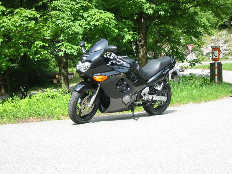 Suzuki GSX750F